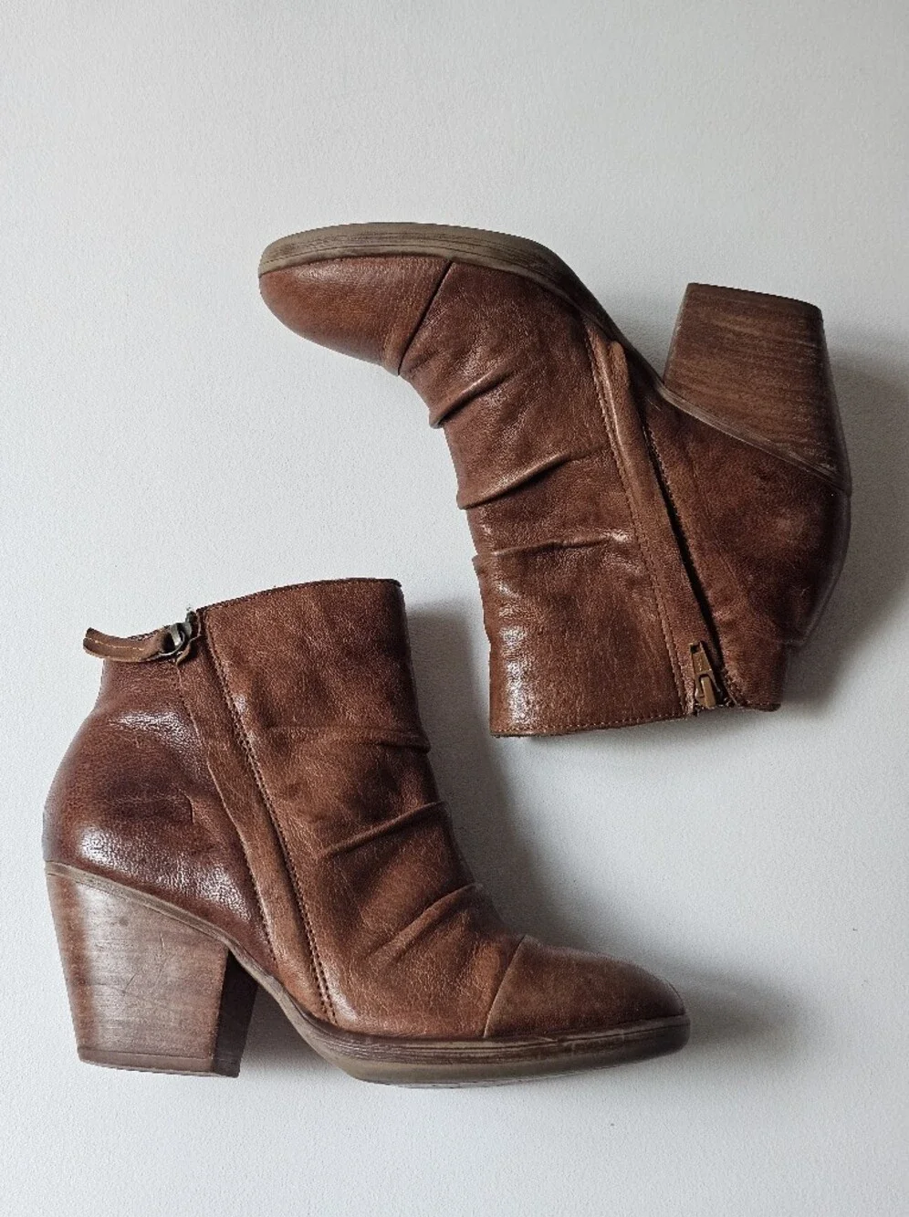 Sofft Gable Leather Ankle Boots Women's Size 7 Cognac Brown Block Heel Side Zip